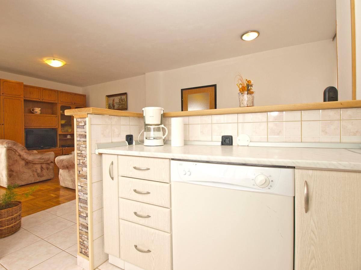 Apartment Dean 1595 Fažana Exterior foto