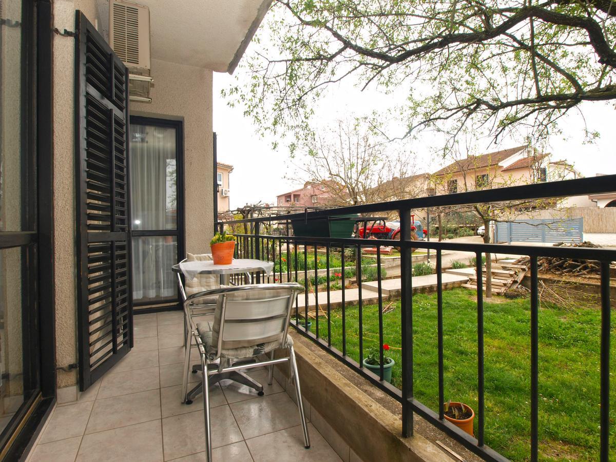 Apartment Dean 1595 Fažana Exterior foto